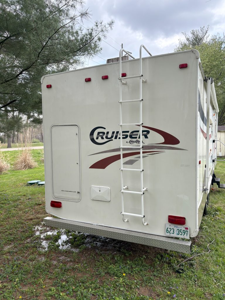 Soft Washing in Illinois