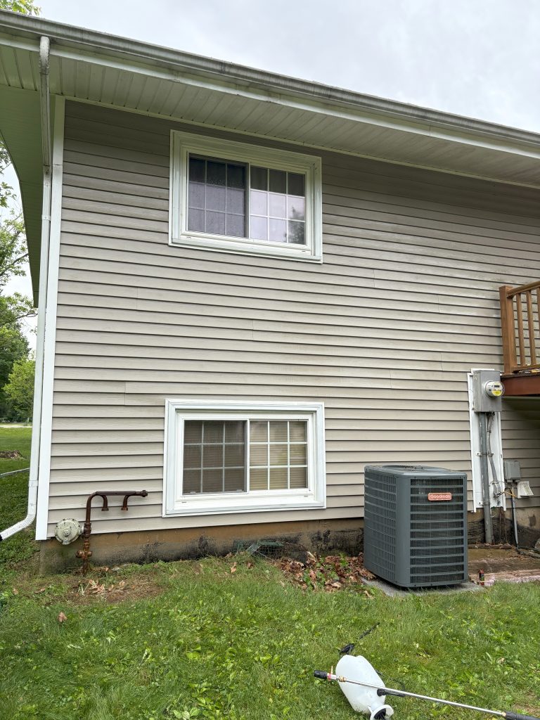 Soft Washing in Illinois